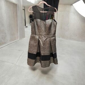 Vince Camuto Strapless Dress in Gold and Black